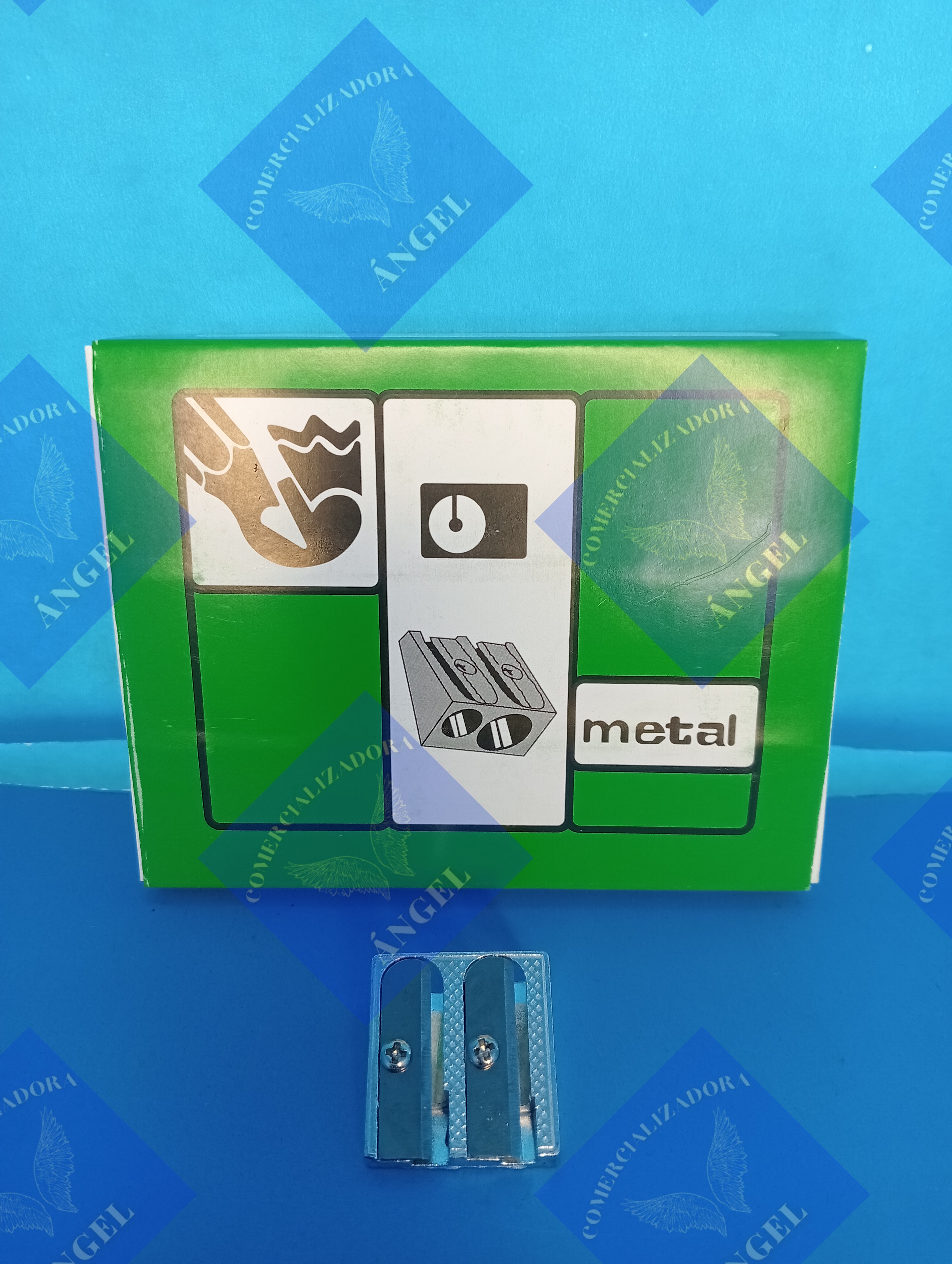 Paquete de 5 Cajas con 12 sacapuntas metálico de doble orificio