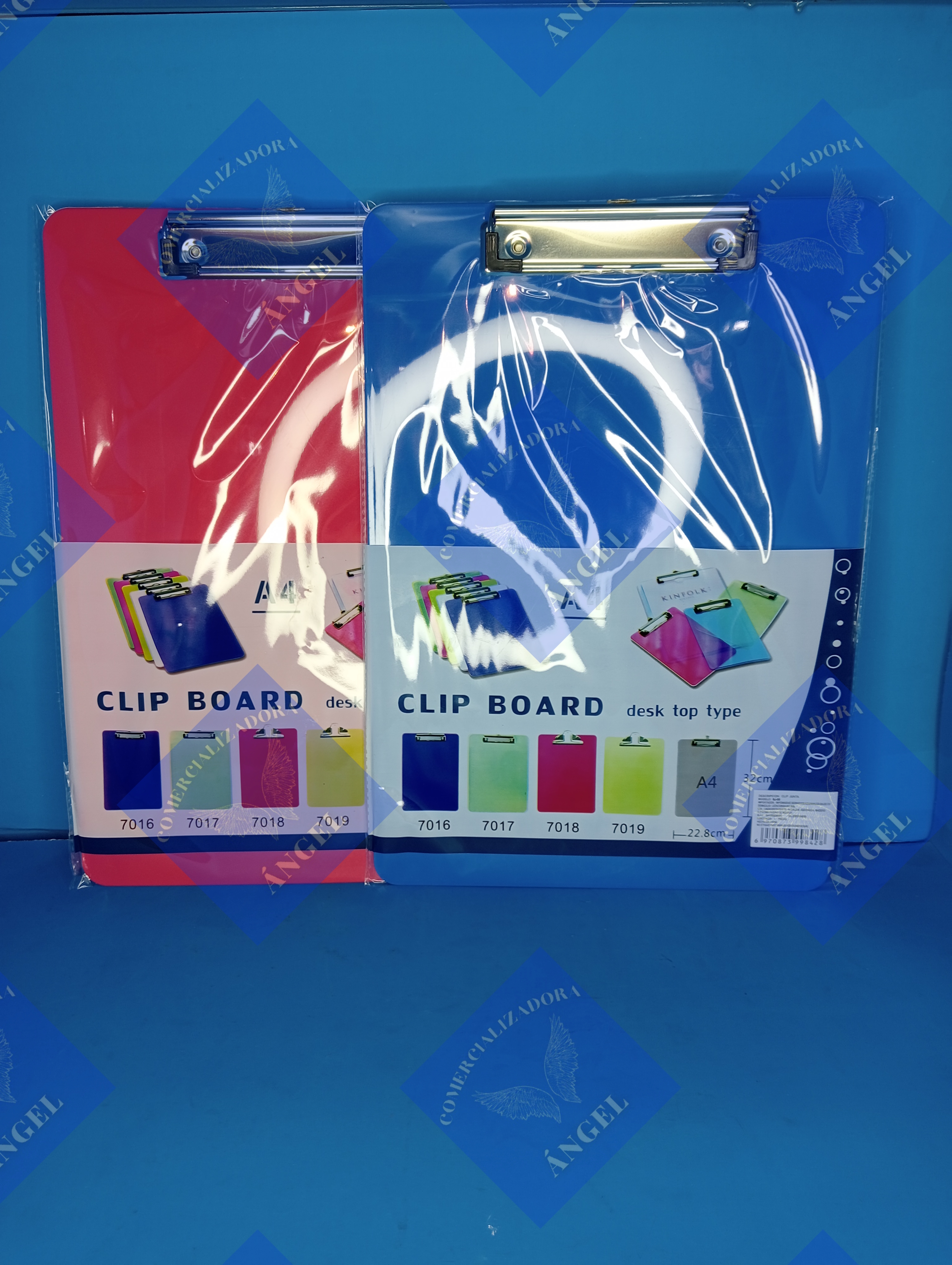 Paquete de 5 Tablas de apoyo tamaño carta (22.8cm x 32cm), varios colores